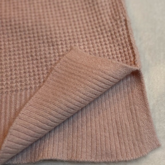 Aerie Sweater Light Pink Crew Neck Knit Waffle Pullover Size XS/TP - Picture 8 of 8